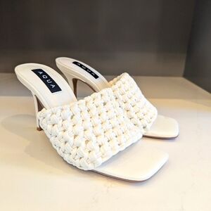 Aqua Mule Sandals, white, 3.5inch heel, size 7.5